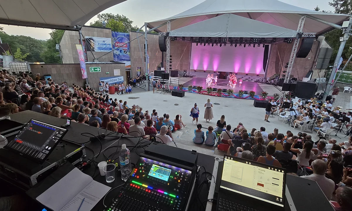 Nyárzáró majorette fesztivál 2 B-SOUND hangosítás