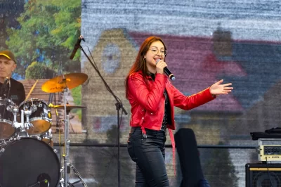 Őszi kavalkád Pétervására 03 B-SOUND hangosítás