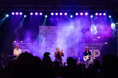 Őszi kavalkád Pétervására 07 B-SOUND hangosítás